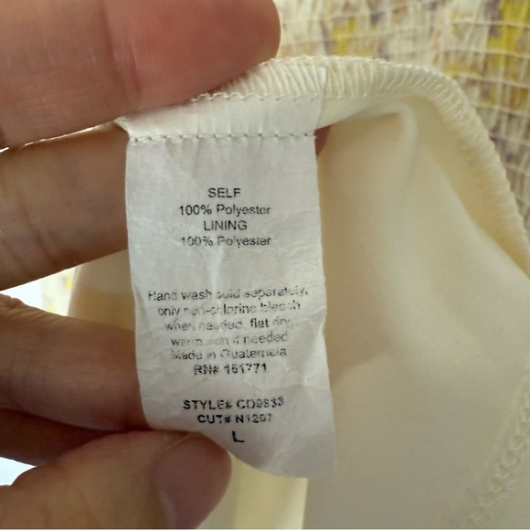 Gilli Floral Puff Sleeve Off Shoulder Smocked Dress Size L - Picture 6 of 7